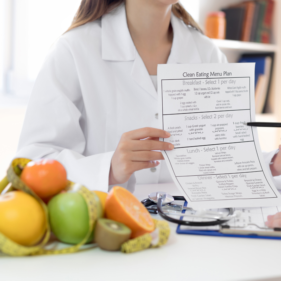 15 Mituri despre Nutriție și Adevărul din spatele lor